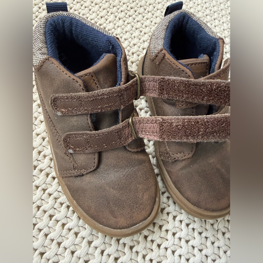 Cat & Jack Boys Booties Toddler 8 - Picture 7 of 7